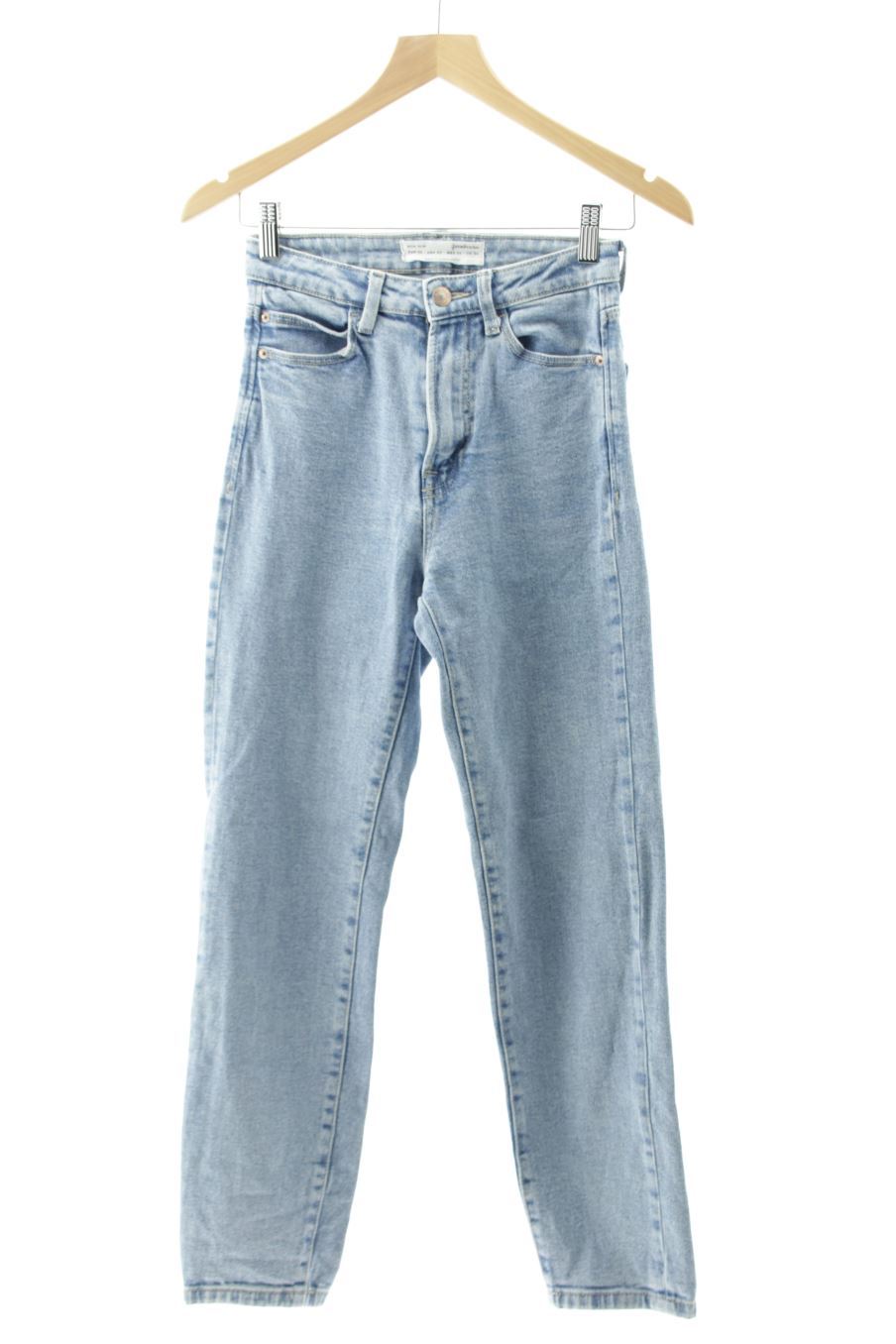 Jeans Stradivarius de la taille 34, de couleur bleu de denim