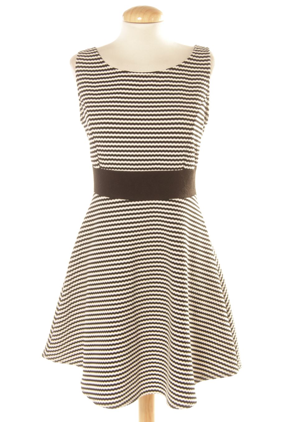 Robe casual ARMONIAS de la taille S, de couleur rayures