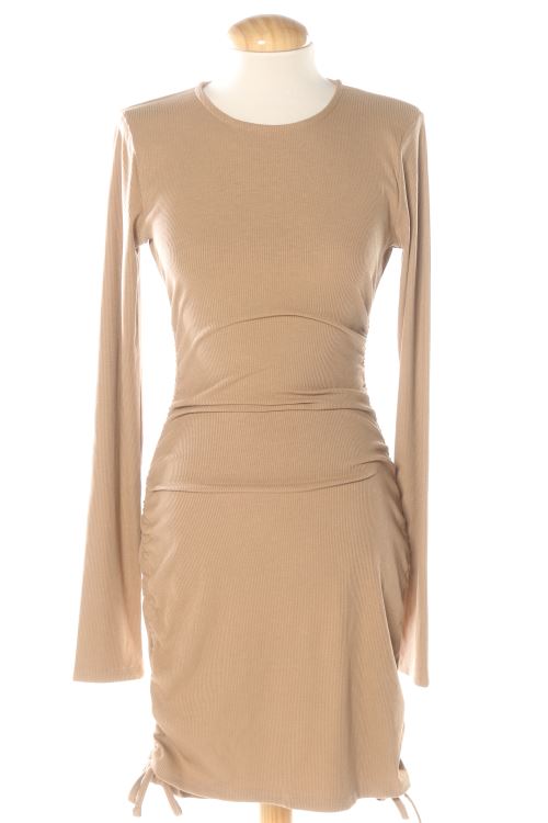 Einfaches Kleid