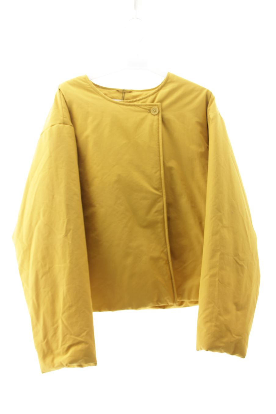 Blouson Zara de la taille 13 ans avec une étiquette