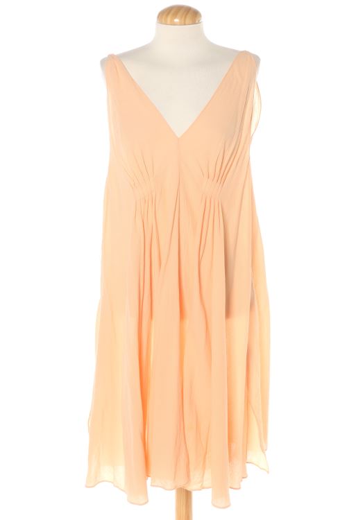 Einfaches Kleid