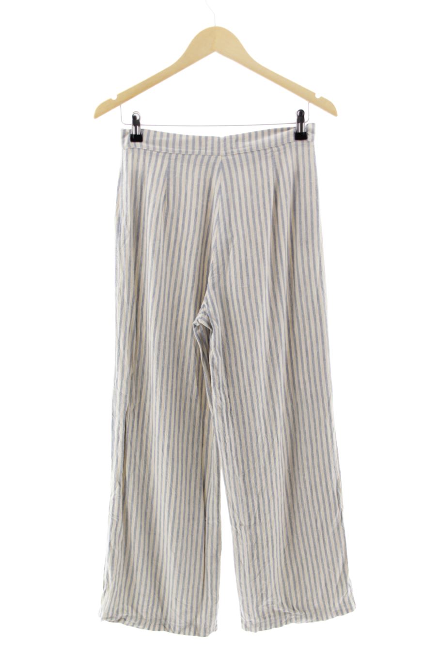 Pantalón Casual de ameé de la talla M, de color rayas