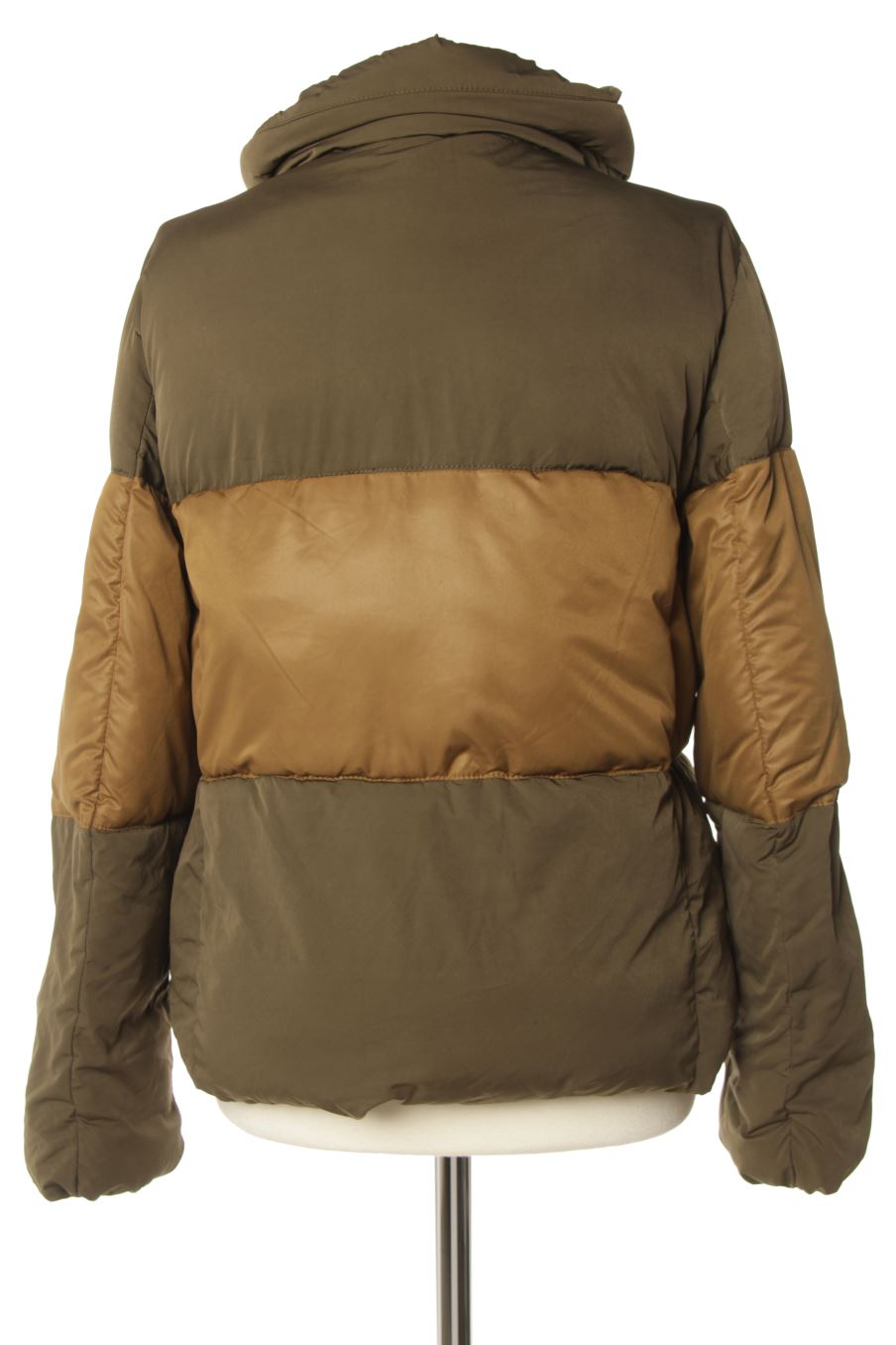 Cazadora de Mng de la talla S, de color verde
