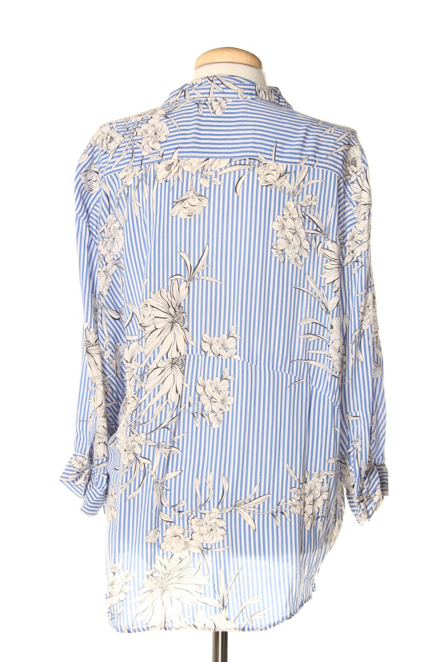 Blouse à manches longues Zara de la taille L, de couleur fleurs