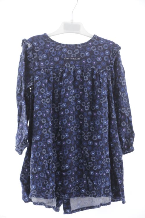 Aufwändiges Kleid