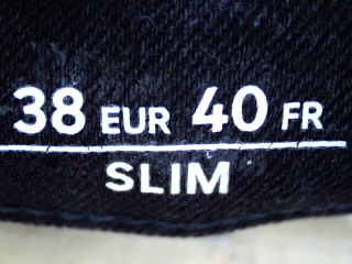 Jeans C&A de la taille 40, de couleur noir de denim