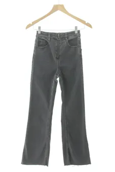 Jeans 32 Stradivarius, foto 1 di 2