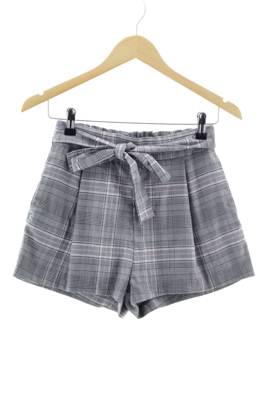 Pantalón corto de H&M de la talla 34, de color cuadros