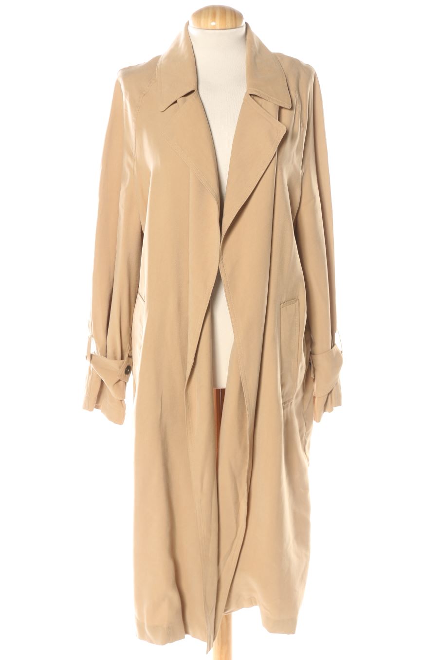 Gabardine Zara de la taille M, de couleur beige
