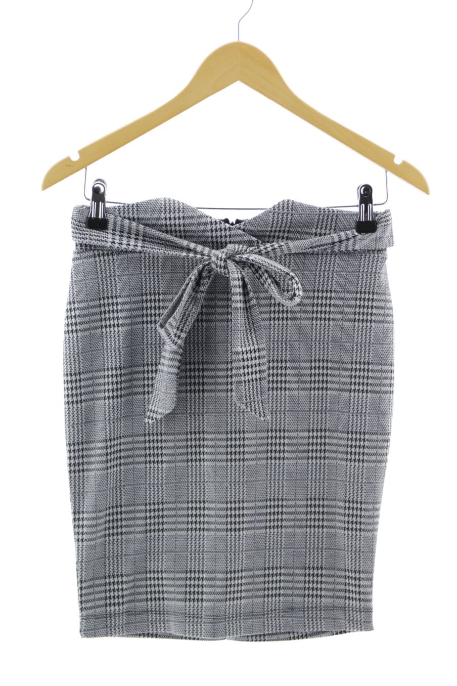 Falda de ACTIVE USA de la talla S, de color cuadros