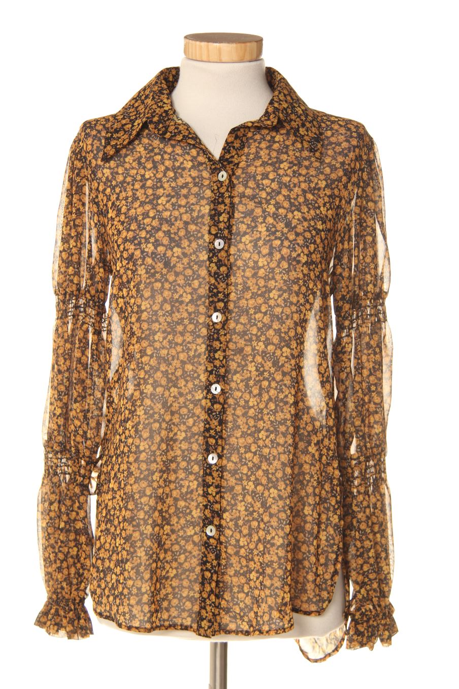 Camisa de Zara de la talla XS, de color flores
