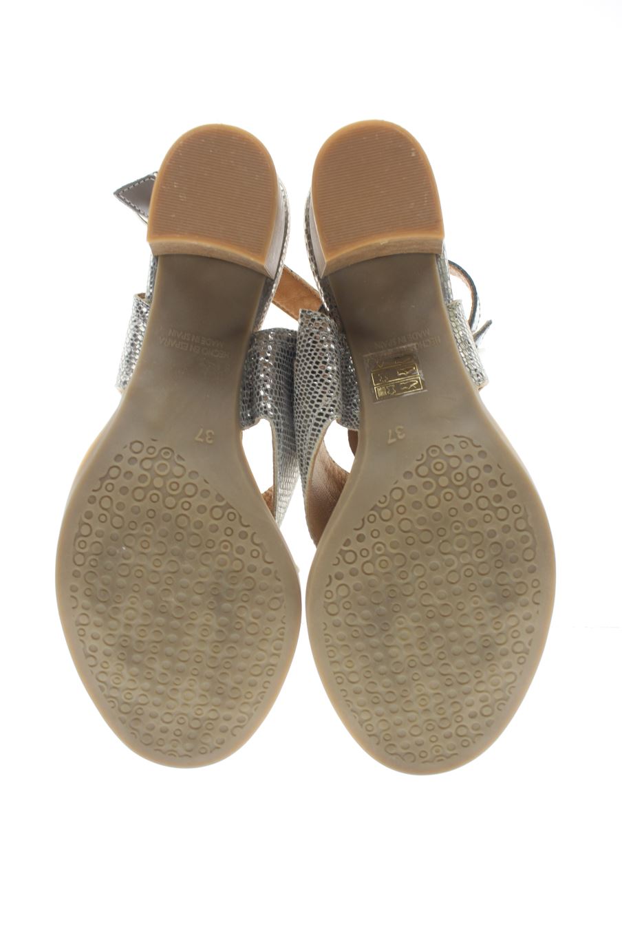 Sandalias tacon de SERVENT de la talla 37, de color plateado de