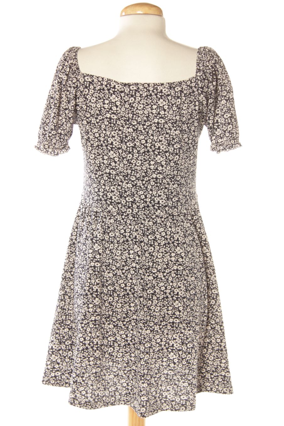 Robe casual H&M de la taille S, de couleur fleurs