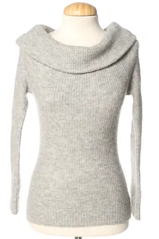Pull XXS Mango, photo 1 sur 2