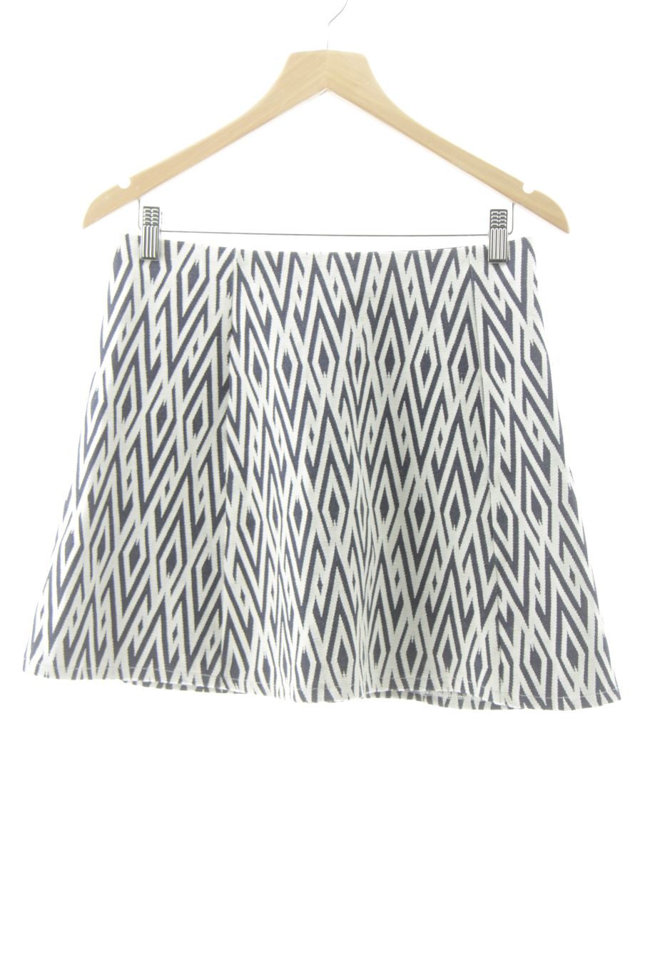 Jupe Zara de la taille L, de couleur imprimés