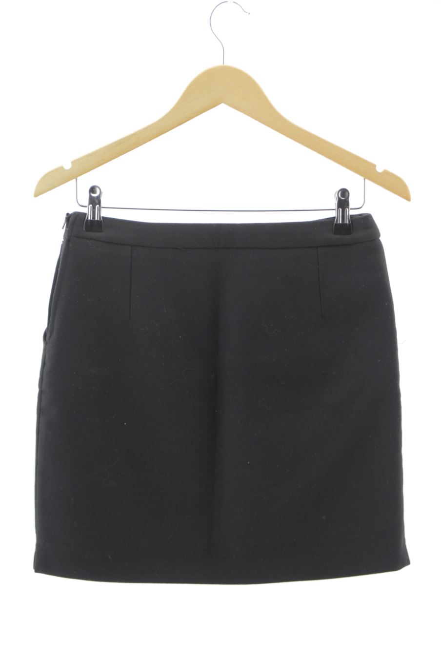 Jupe Naf Naf de la taille 36, de couleur noir