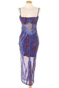 Aufwändiges Kleid 38 PRETTYLITTLETHING
