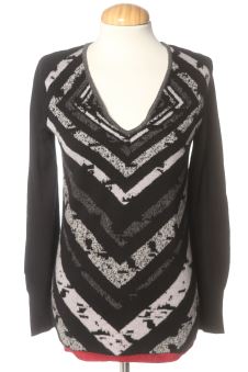 Pull XL Desigual, photo 1 sur 2