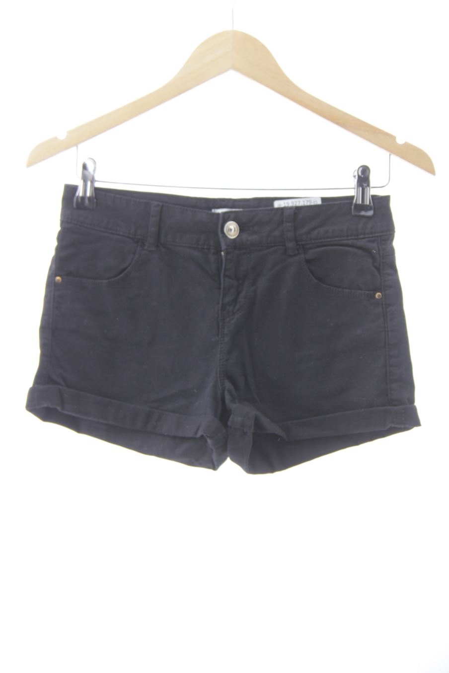 Shorts Stradivarius de la taille 32, de couleur noir de denim