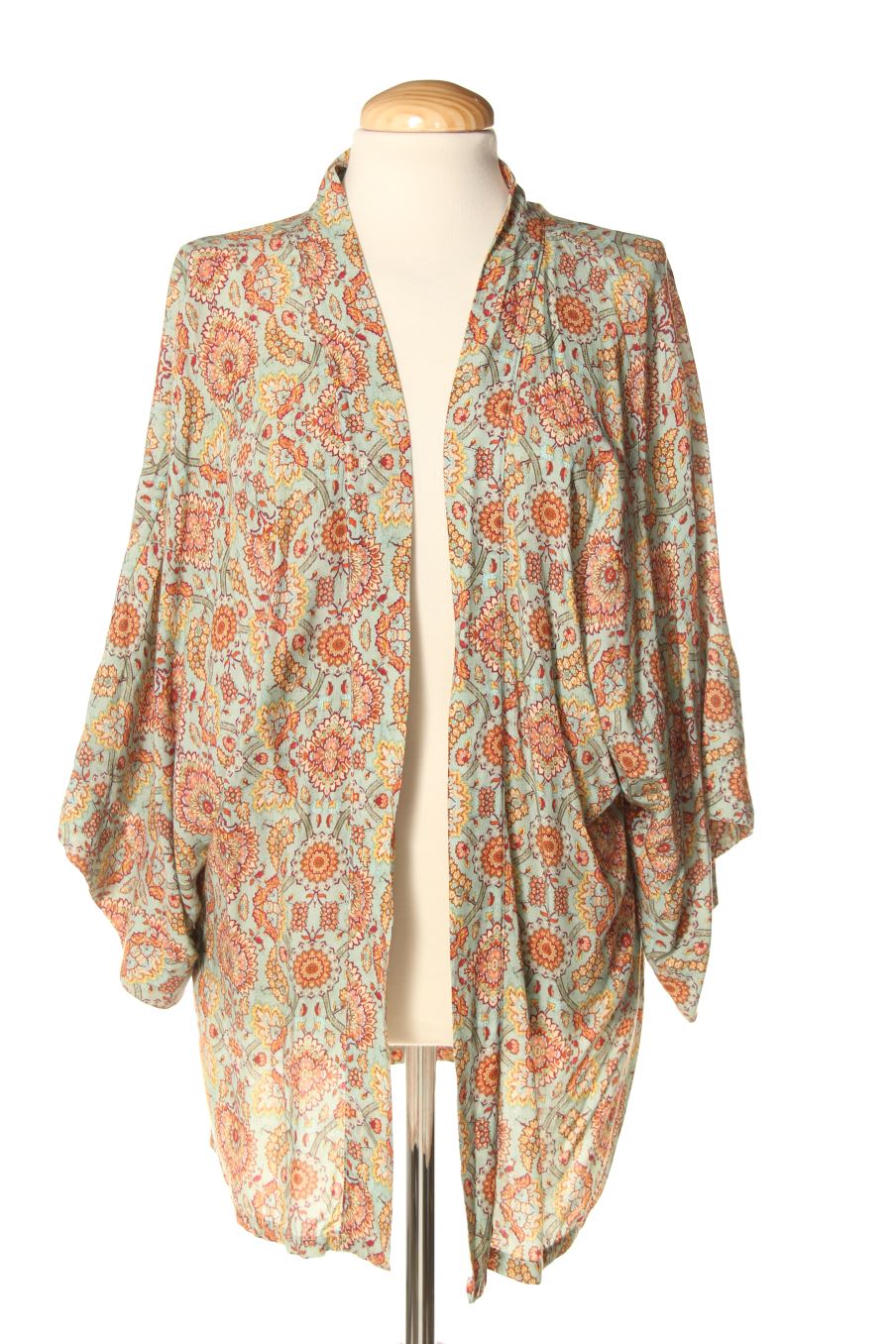 Kimonos de Naelle de la talla M, de color flores