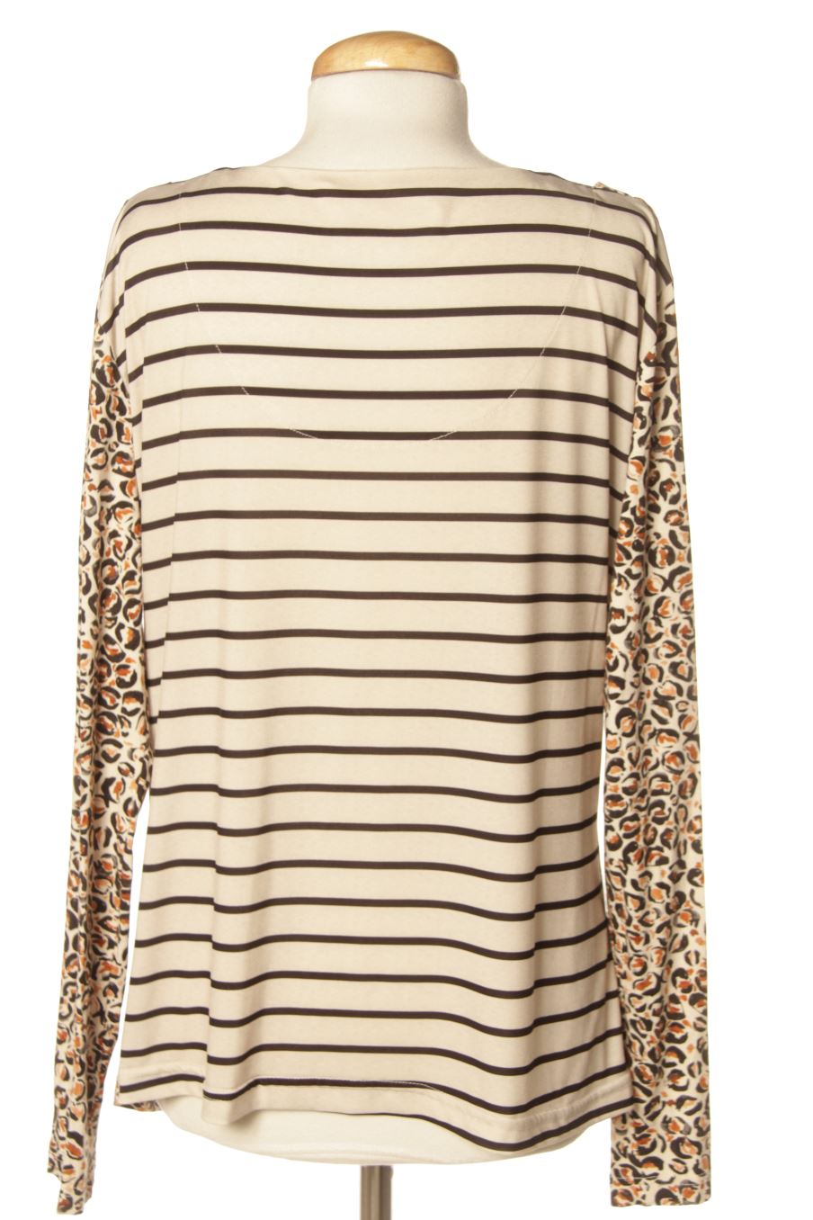 Camiseta manga larga de BATOPETO de la talla 46, de color animal print