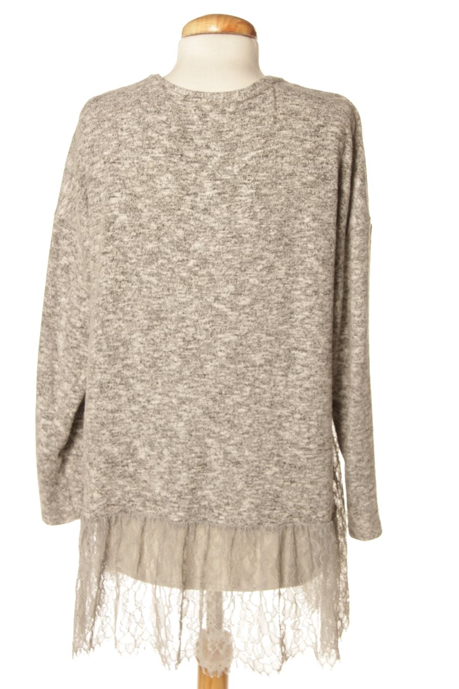 Pull Zara de la taille S, de couleur gris