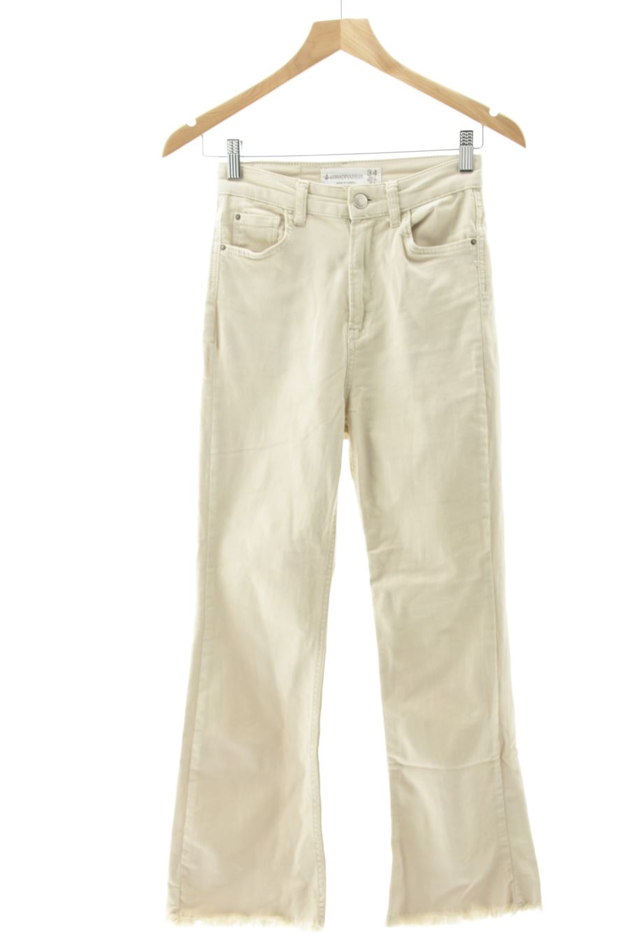 Vaquero de Stradivarius de la talla 34, de color beige de ropa vaquera