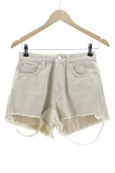 Pantalón corto 34 Stradivarius, foto 1 de 2