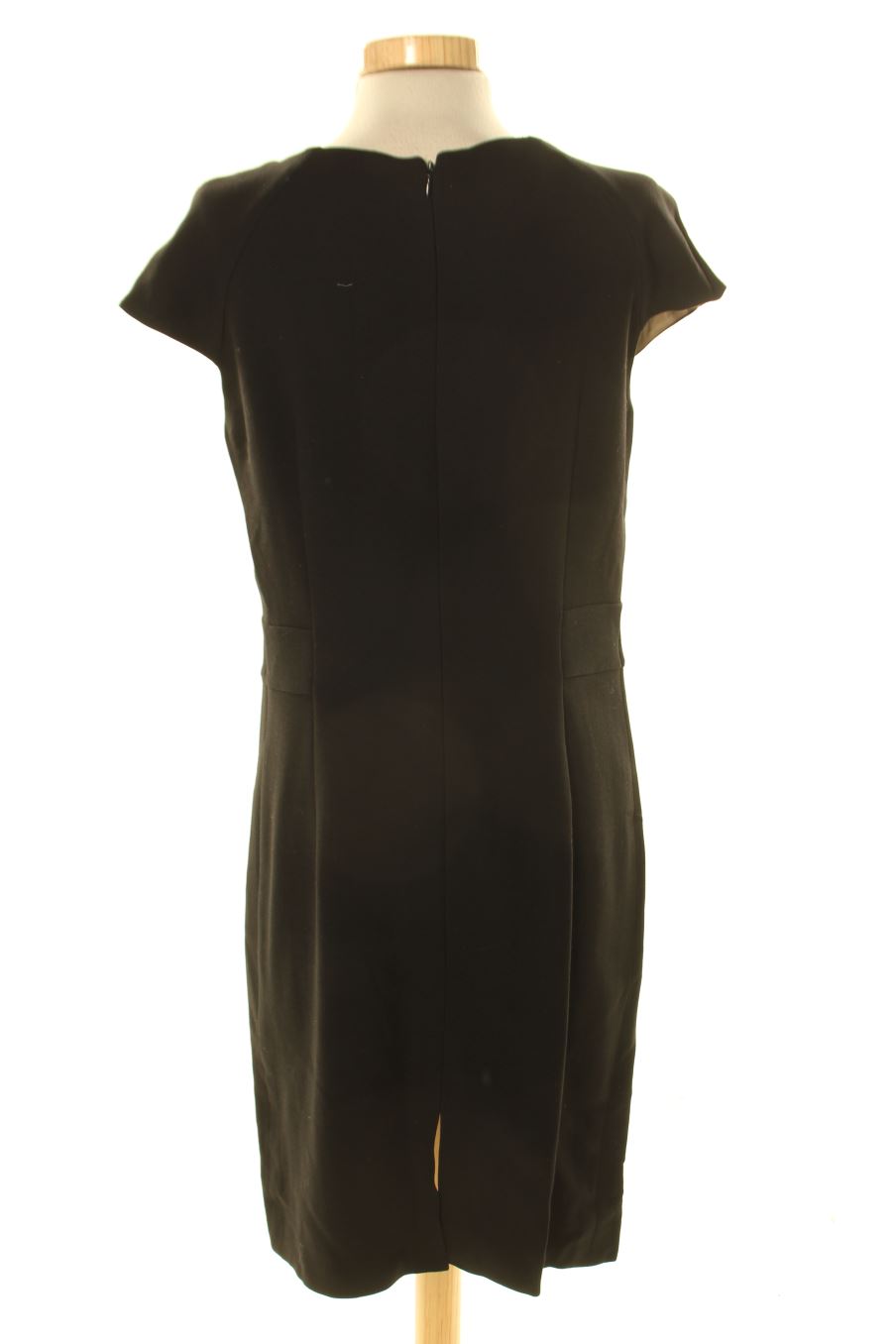 Robe casual Amitié de la taille 42, de couleur noir