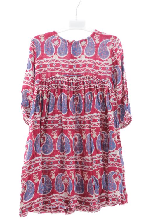 Aufwändiges Kleid