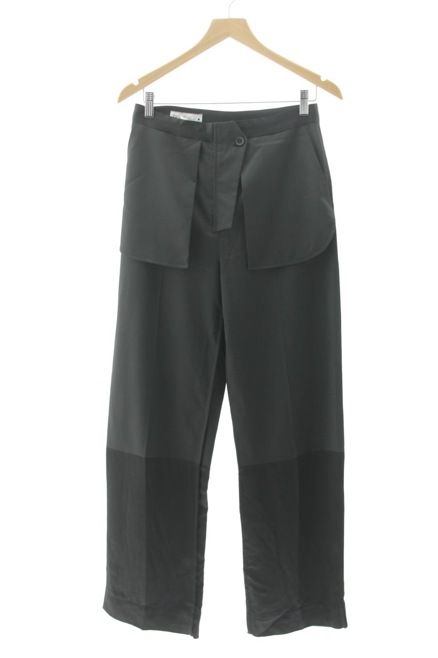 Pantalon Zara de la taille S, de couleur noir