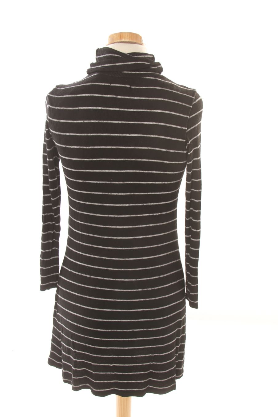 Robe casual Fórmula Joven de la taille 36, de couleur rayures