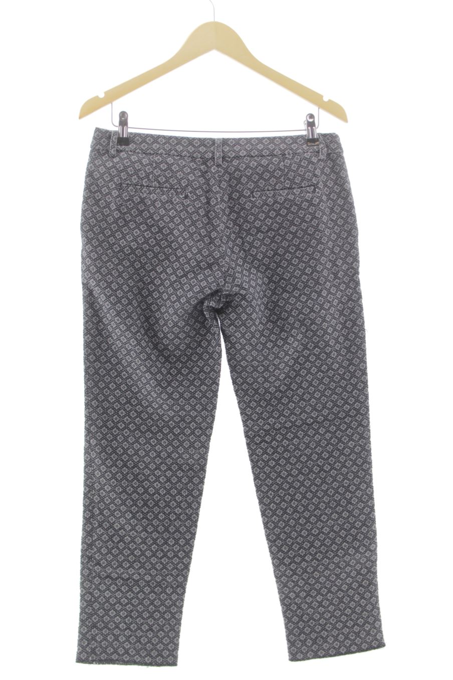Pantalon Monoprix de la taille 40, de couleur noir