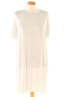 Vestido casual S Stradivarius, foto 1 de 2