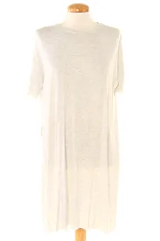 Vestido casual S Stradivarius, foto 1 de 2
