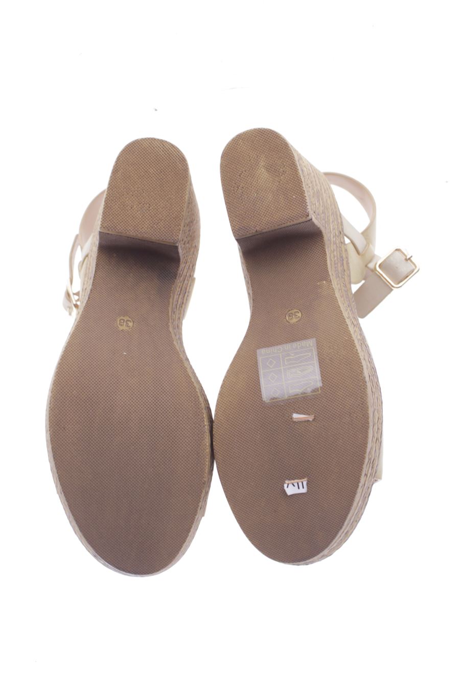 Sandalias tacon de Bosanova de la talla 36, de color beige de