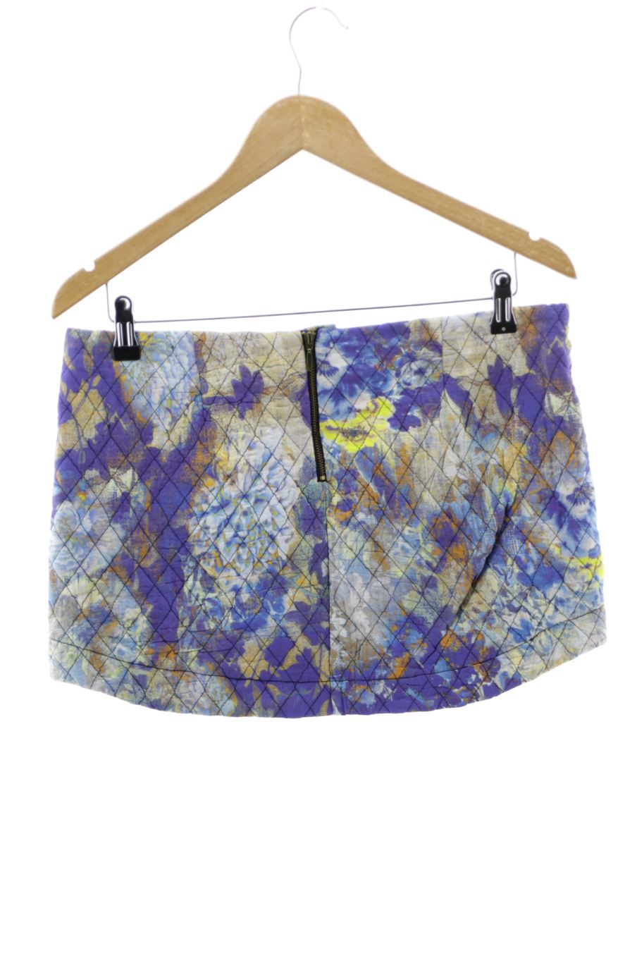 Jupe Pull & Bear de la taille M, de couleur imprimés