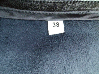 Falda de Naf Naf de la talla 38, de color negro de sintético