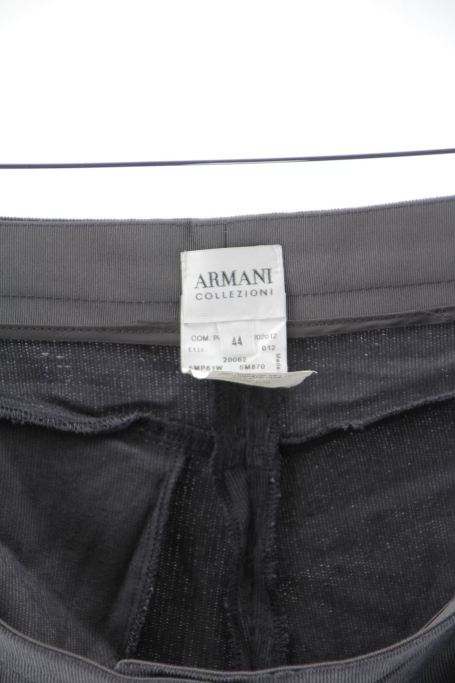 Pantalones de Armani Collezioni de la talla 44, de color gris