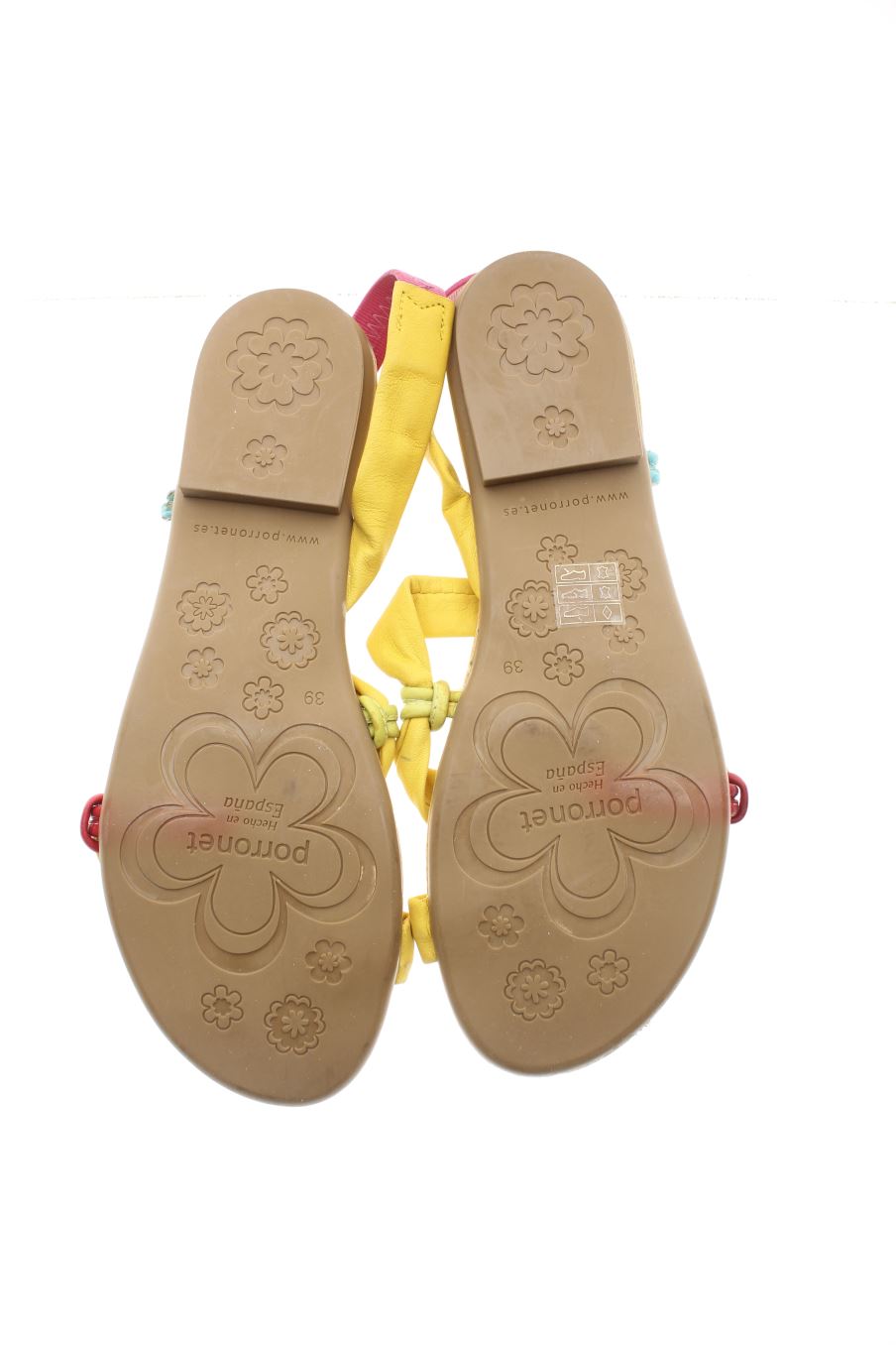 Sandalias planas de porronet de la talla 39, de color mostaza de