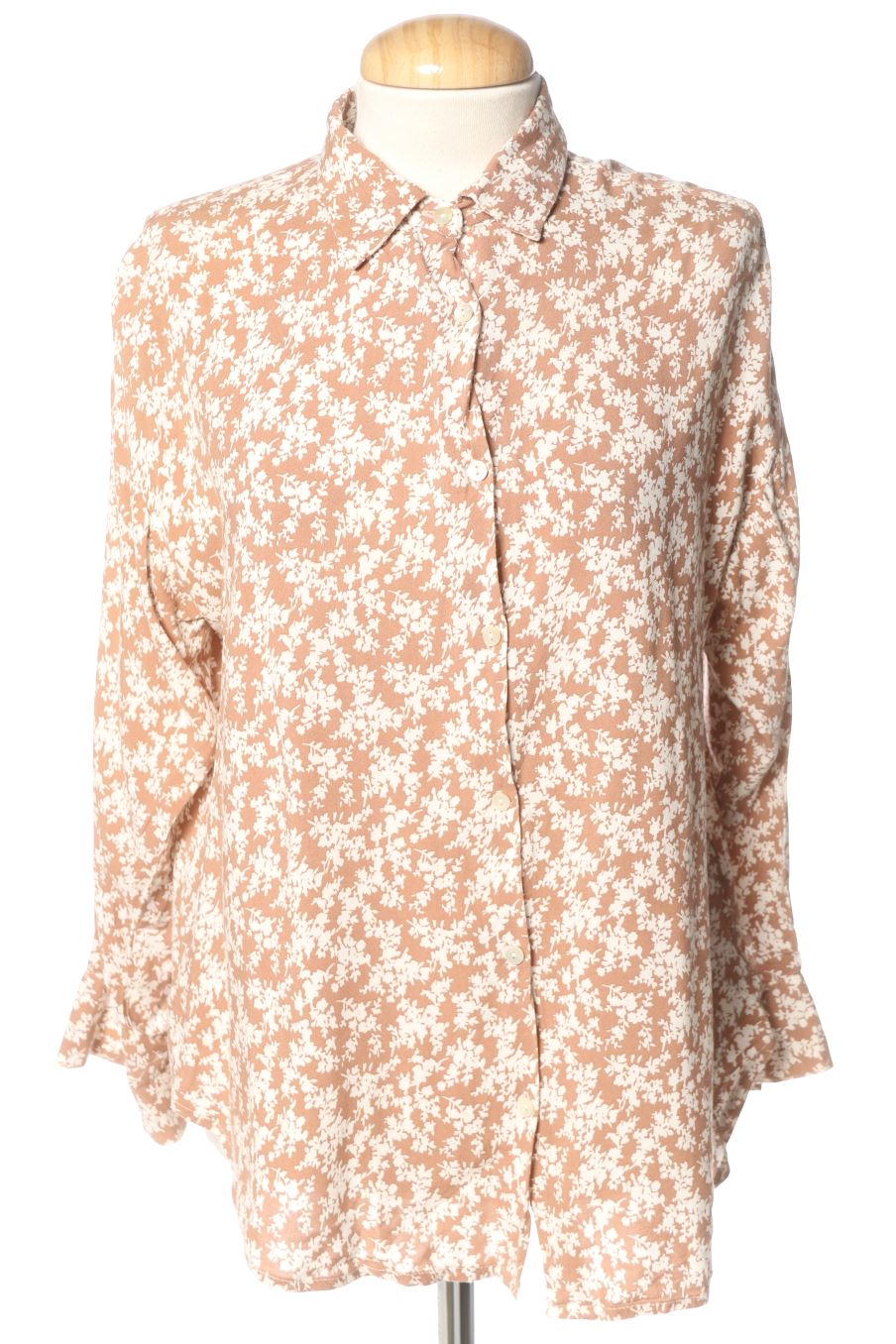 Camisa de essentials de la talla S, de color estampado