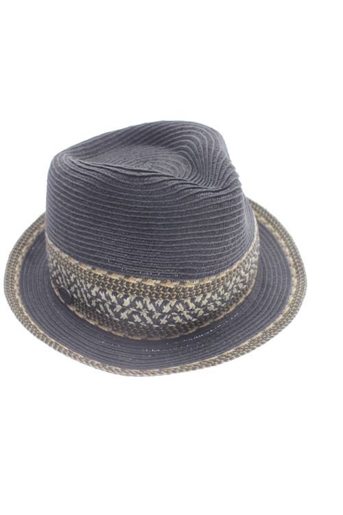 Chapeaux