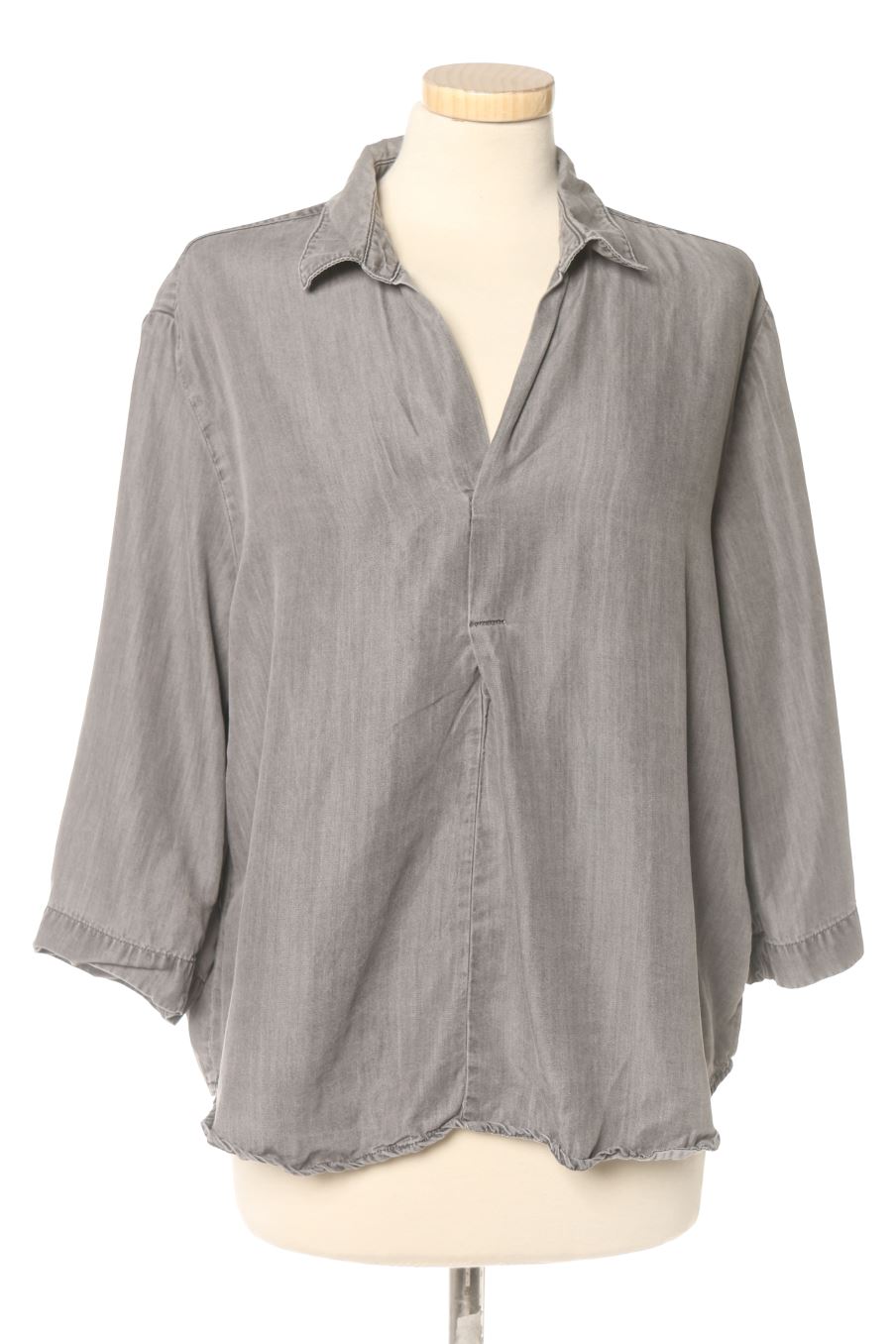 Chemise Parfois de la taille 40, de couleur gris