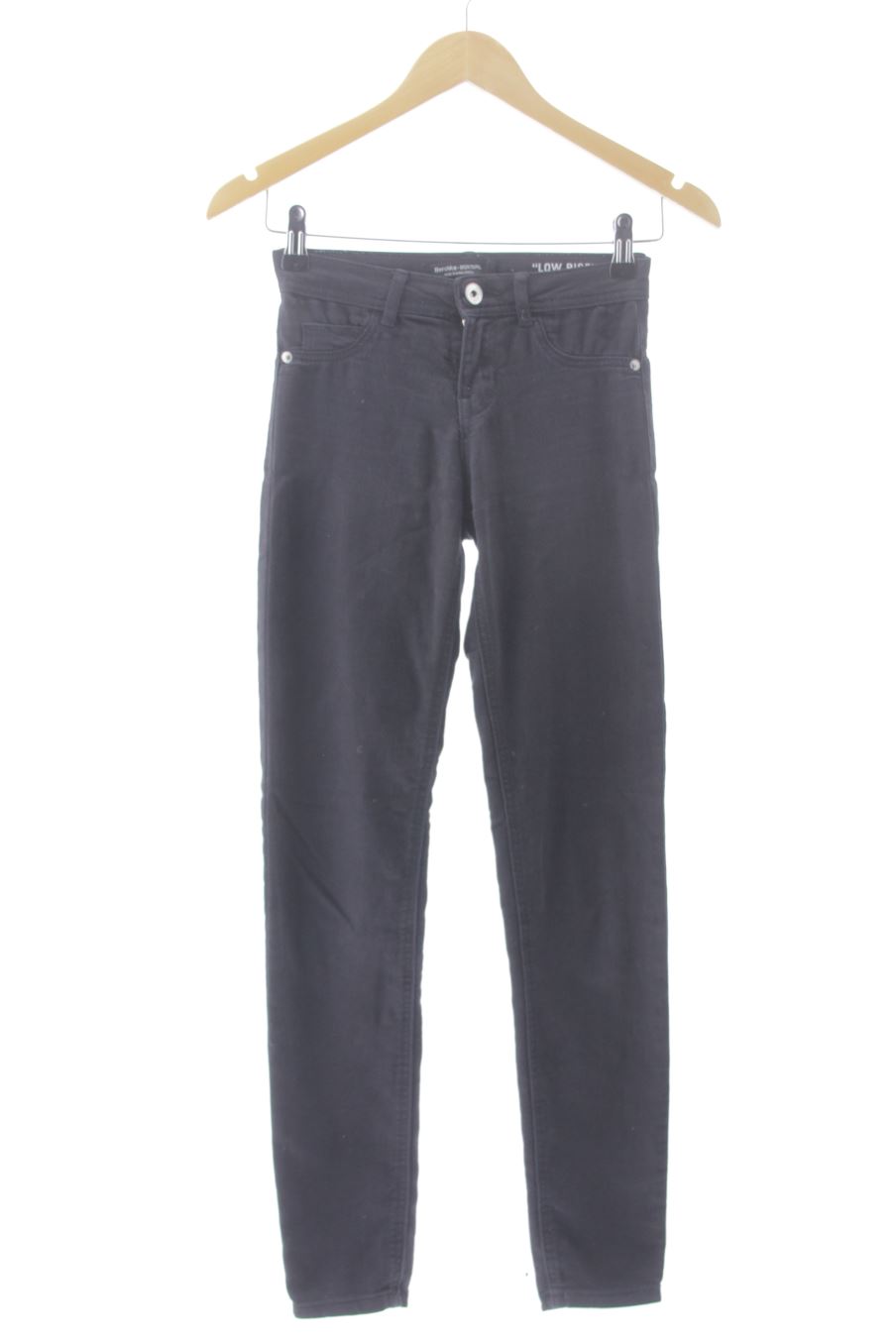 Jeans von Bershka Größe 32, Farbe Schwarz, aus Jeanskleidung für