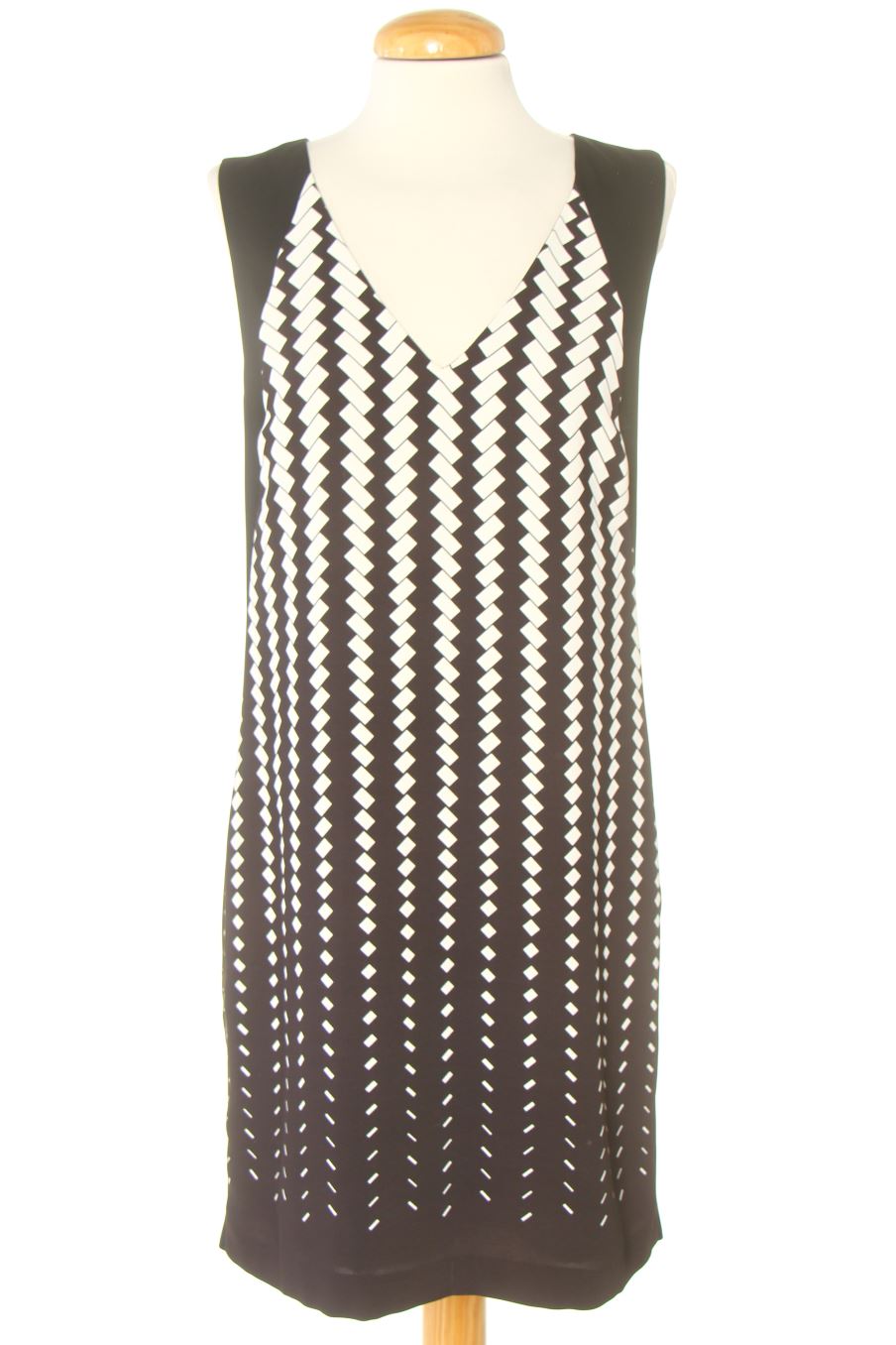 Robe casual Pinko Tag de la taille 44, de couleur noir