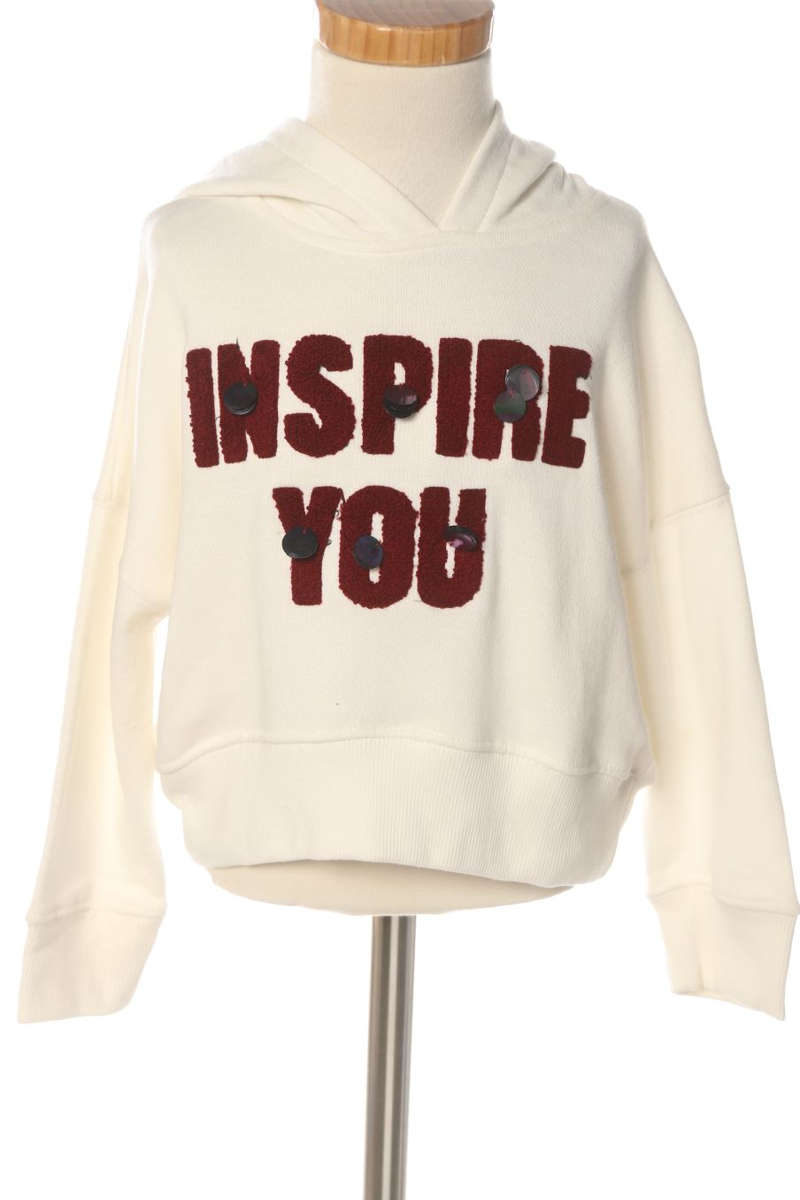 Sweatshirt Mango de la taille 5 ans avec une étiquette
