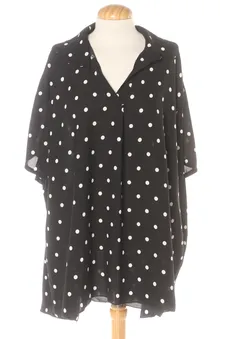 Blouse à manches courtes XXL New collection, photo 1 sur 2