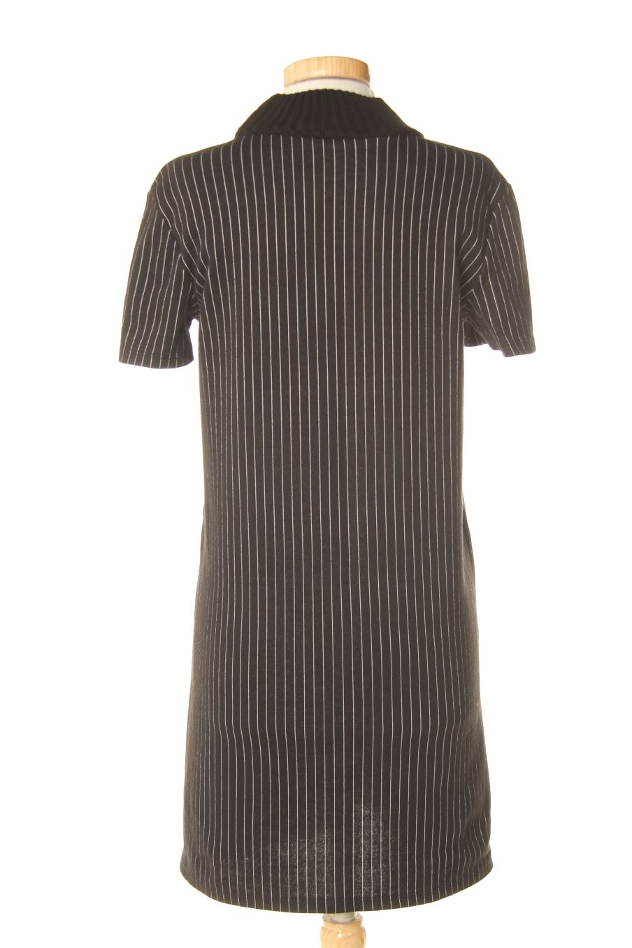 Robe casual Trafaluc de la taille S, de couleur rayures