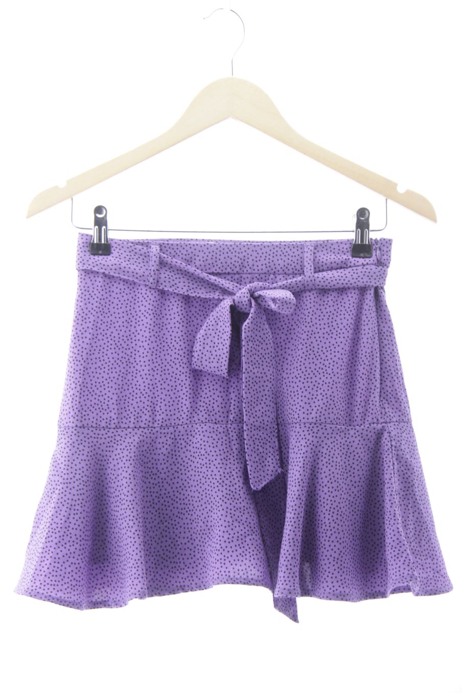Shorts Stradivarius de la taille S, de couleur pourpre