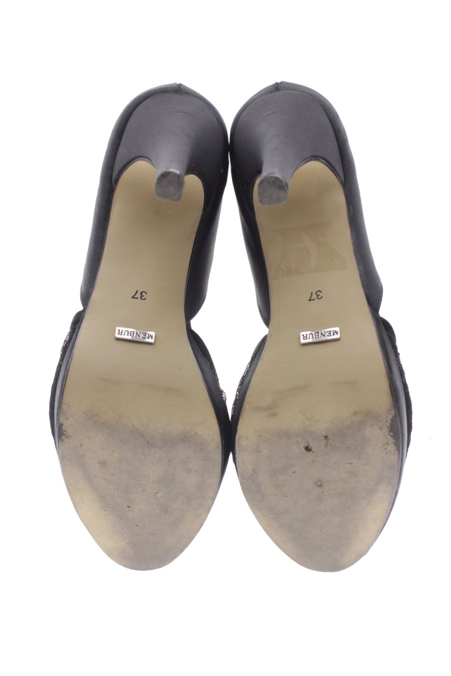 Sandalias tacon de Menbur de la talla 37, de color negro de